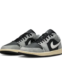 Air Jordan 1 Low SE