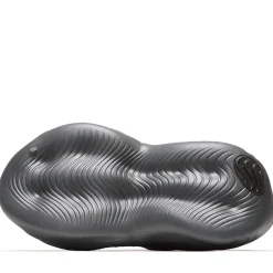 Dingyun Zhang x Crocs Diffuser