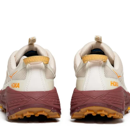 Hoka Mafate Three2