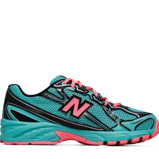 New Balance 740