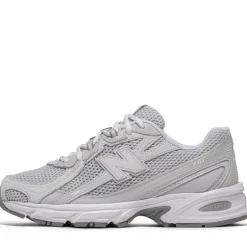 New Balance 740