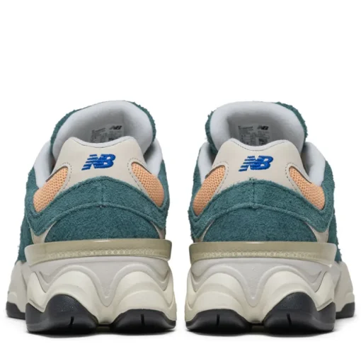 New Balance 9060 (GS)
