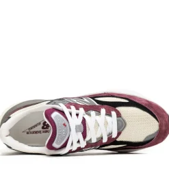 New Balance Made In USA 990v6