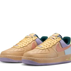 Nike Air Force 1 '07