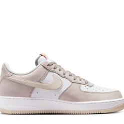 Nike Air Force 1 '07
