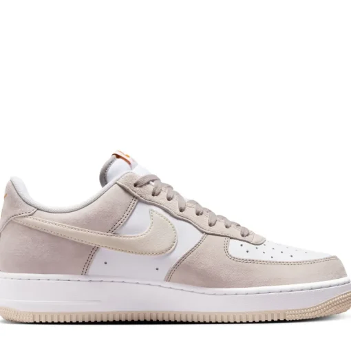 Nike Air Force 1 '07