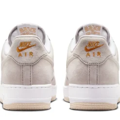 Nike Air Force 1 '07
