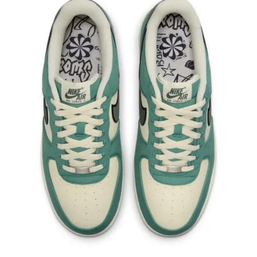 Nike Air Force 1 '07 LV8