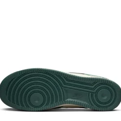 Nike Air Force 1 '07 LV8