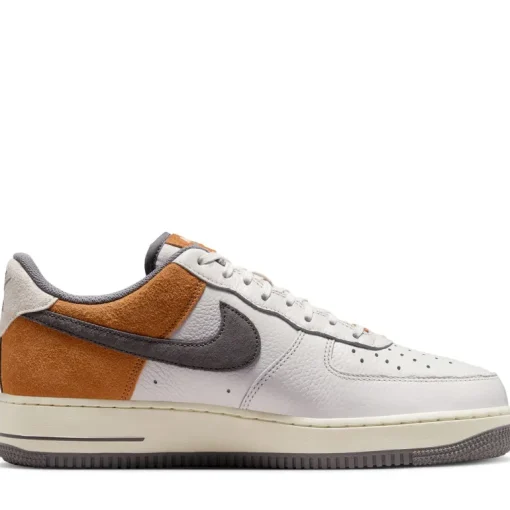 Nike Air Force 1 '07 LV8