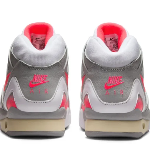 Nike Air Tech Challenge II