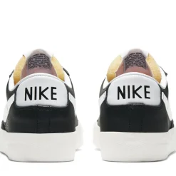 Nike Blazer Low '77