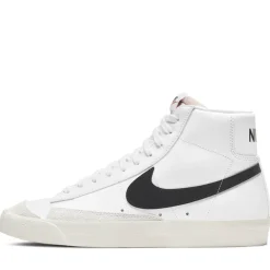 Nike Blazer Mid '77 VNTG