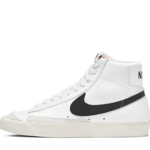 Nike Blazer Mid '77 VNTG