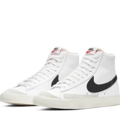 Nike Blazer Mid '77 VNTG