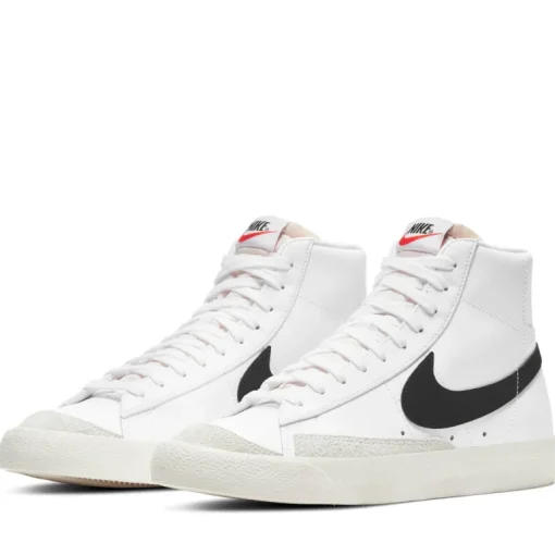 Nike Blazer Mid '77 VNTG