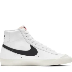 Nike Blazer Mid '77 VNTG