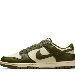 Nike Dunk Low Retro