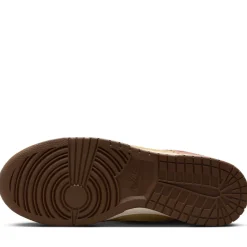 Nike Dunk Low Retro SE