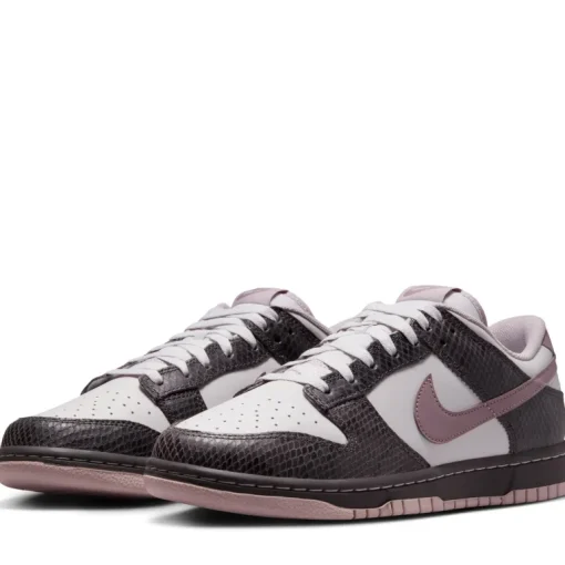 Nike Dunk Low SE