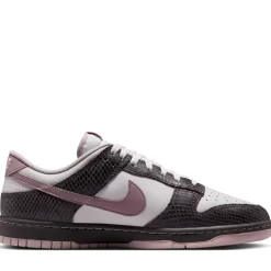 Nike Dunk Low SE