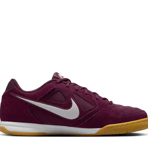 Nike Gato