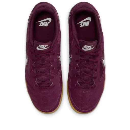 Nike Gato