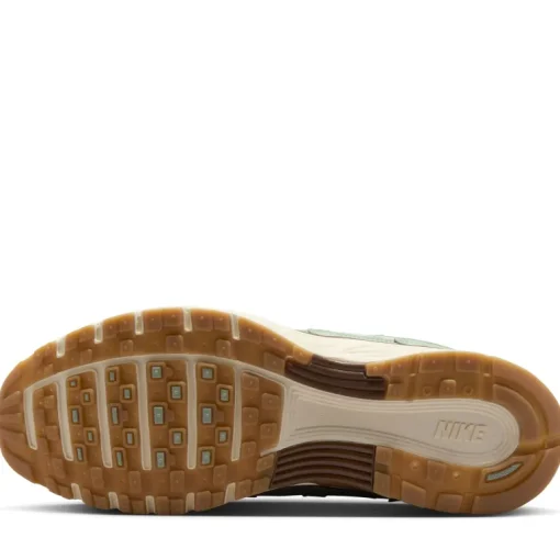 Nike P-6000 SE
