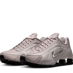 Nike Shox R4