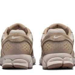 Nike Zoom Vomero 5