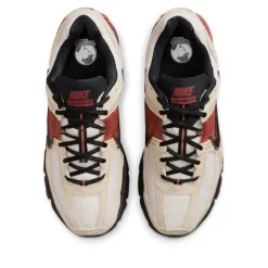 Nike Zoom Vomero 5