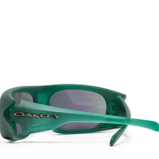 Oakley Belleville
