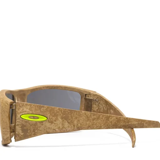 Oakley Heliostat