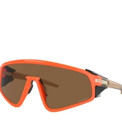 Oakley Latch Panel