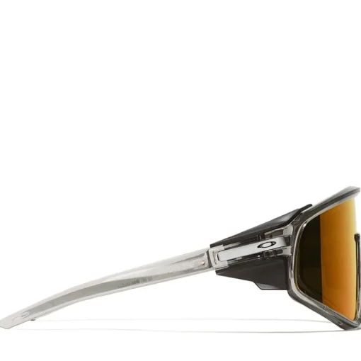 Oakley Latch Panel