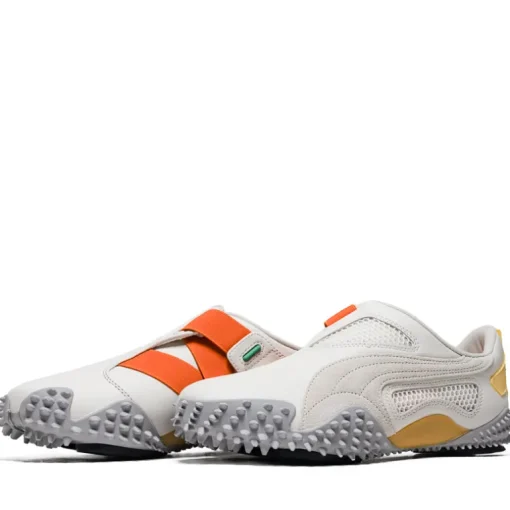 Puma Ur Mostro Communication