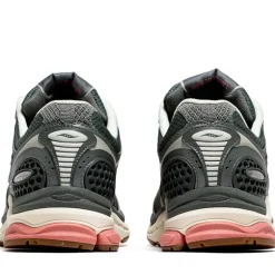 Saucony ProGrid Triumph 4