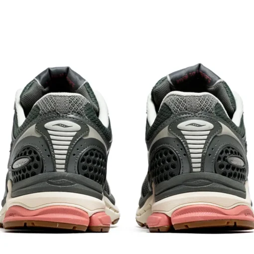 Saucony ProGrid Triumph 4