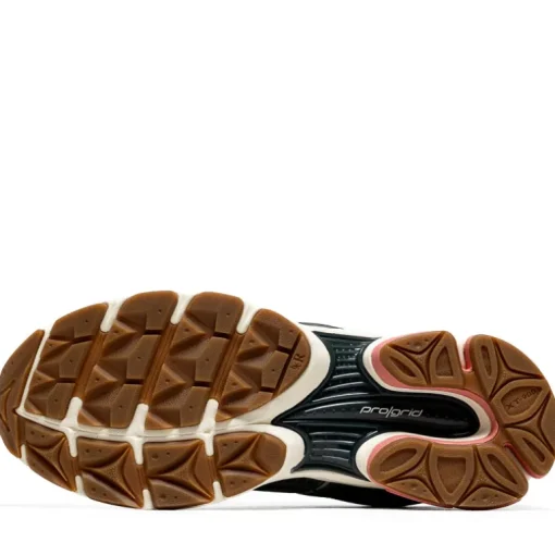 Saucony ProGrid Triumph 4