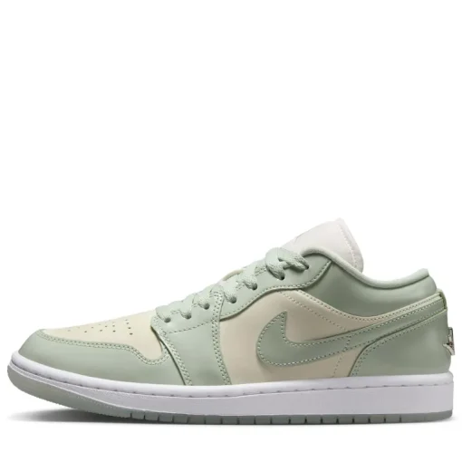 Women's Air Jordan 1 Low SE