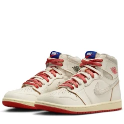 Women's Air Jordan 1 Retro High OG