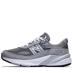 Women's New Balance Made in USA 990v6