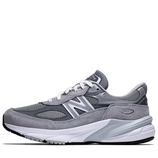 Women's New Balance Made in USA 990v6