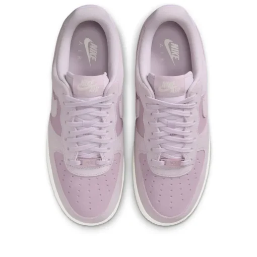 Women's Nike Air Force 1 '07