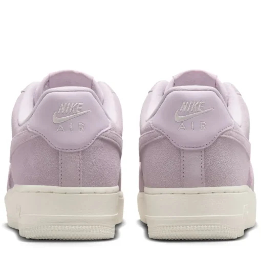 Women's Nike Air Force 1 '07