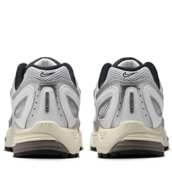 Women's Nike Air Pegasus 2005
