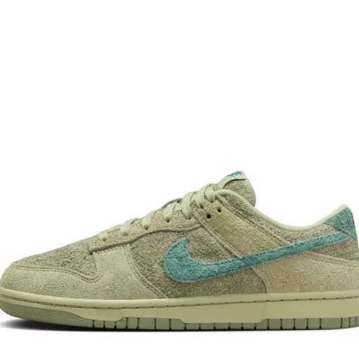 Women's Nike Dunk Low