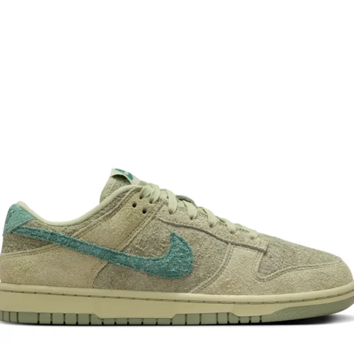 Women's Nike Dunk Low