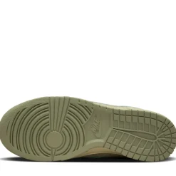 Women's Nike Dunk Low