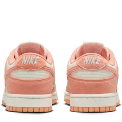 Women's Nike Dunk Low